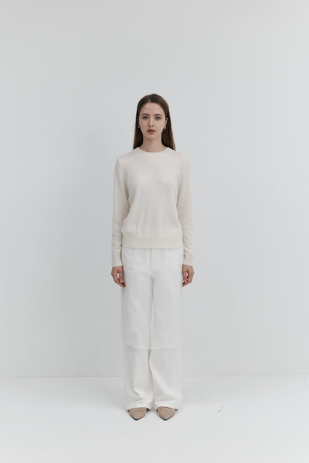 Cashmere Round-Neck Knit — 50 Colours